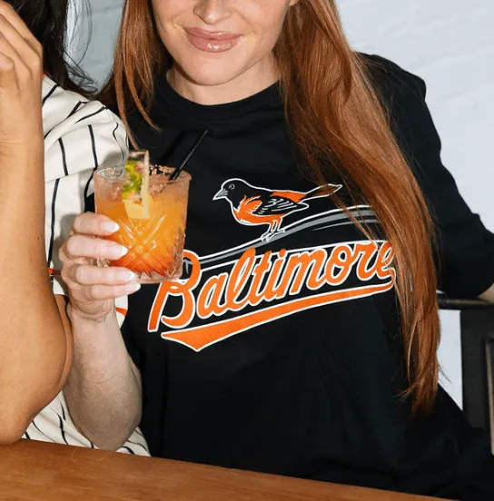 Baltimore Baseball Bat & Bird (Black) / Shirt