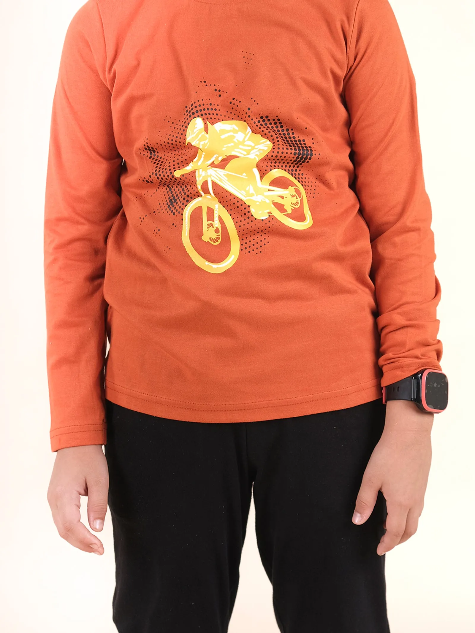 Boys Cotton Full Sleeves Printed Tee With Joggers Set