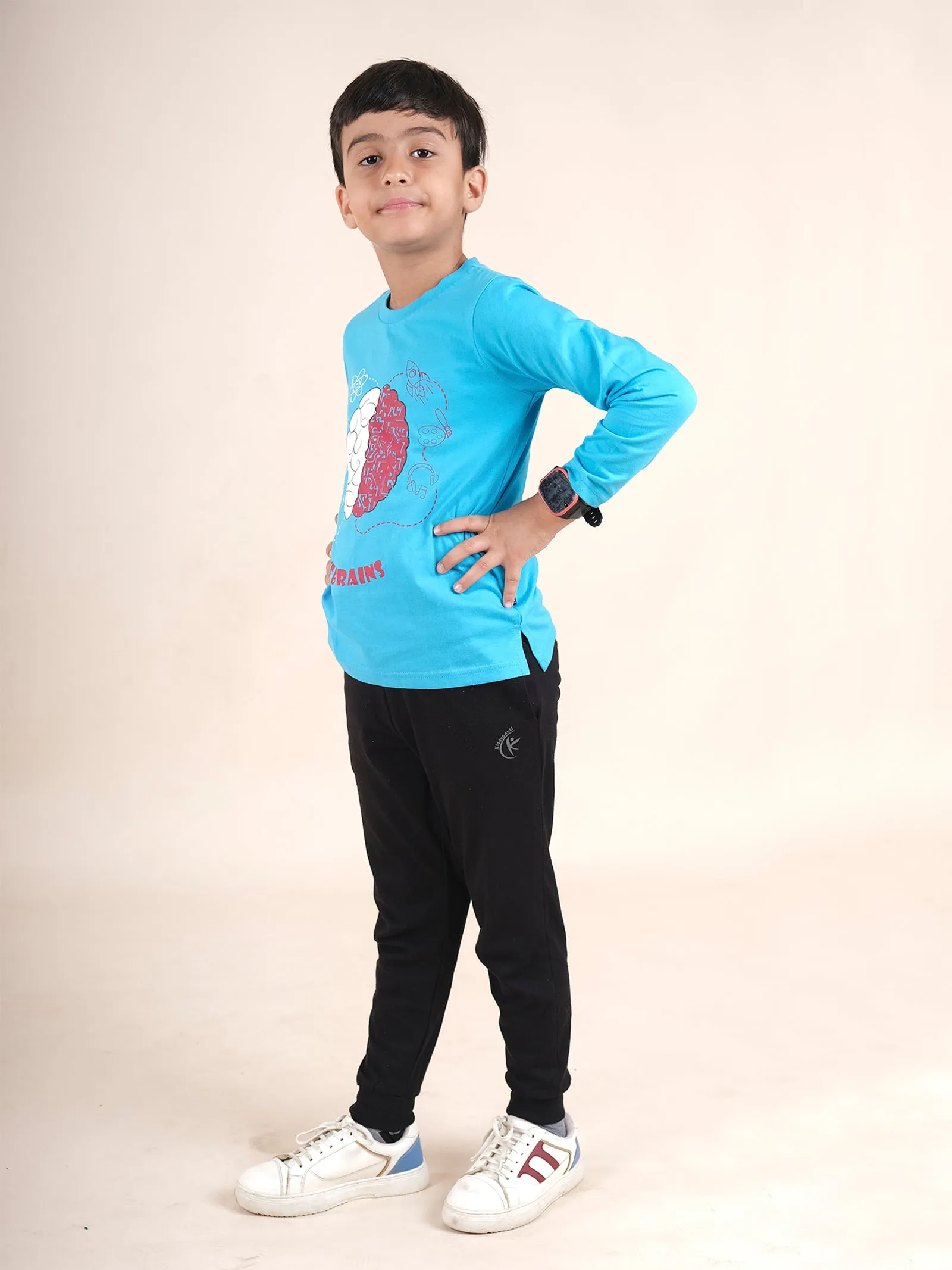 Boys Cotton Full Sleeves Printed Tee With Joggers Set