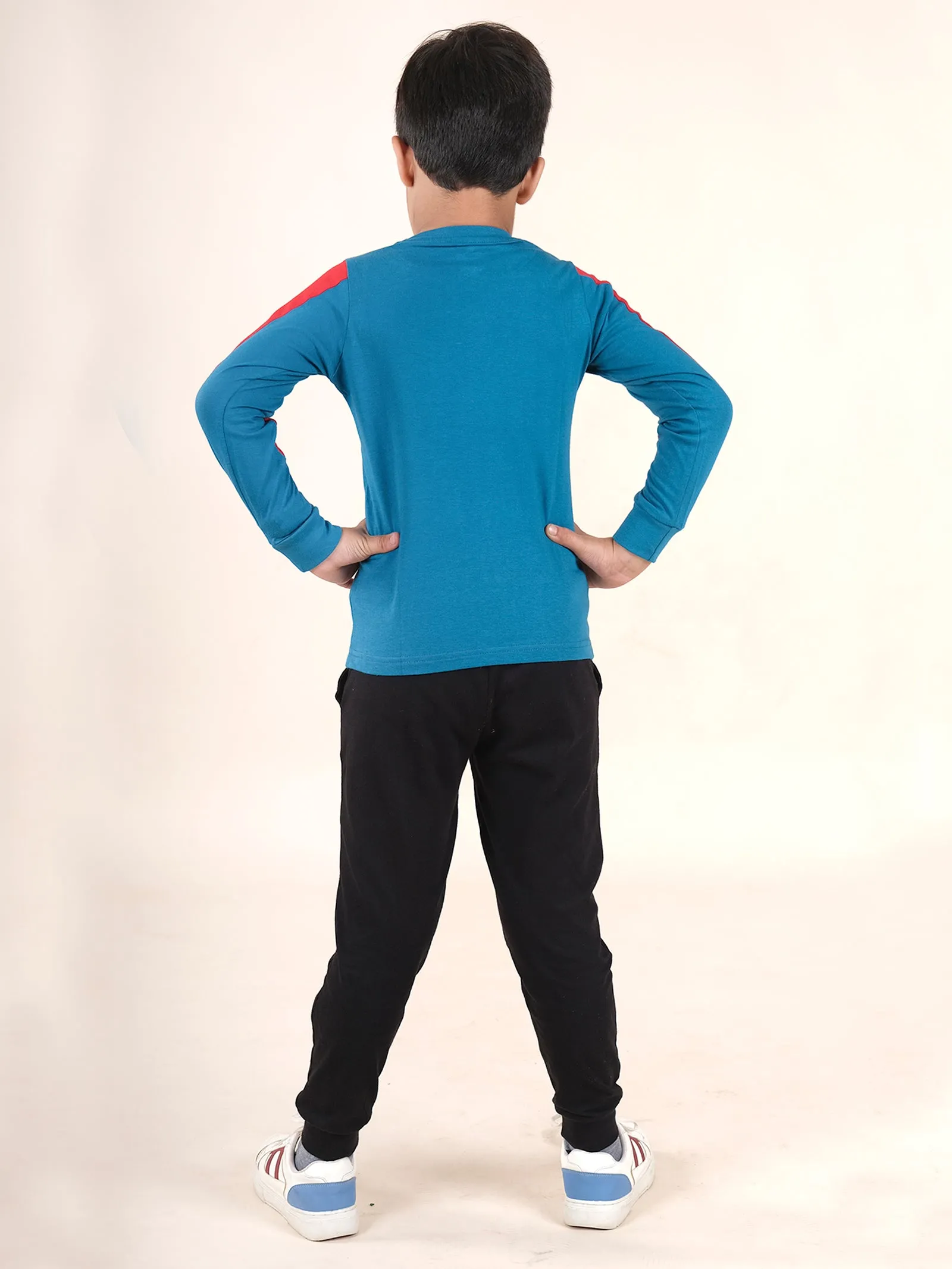 Boys Cotton Full Sleeves Printed Tee With Joggers Set