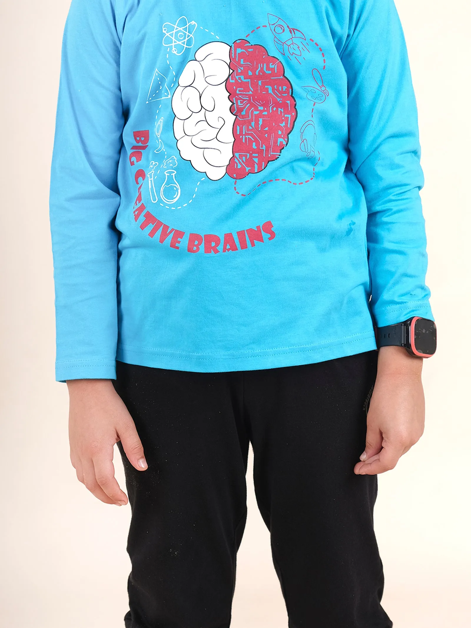 Boys Cotton Full Sleeves Printed Tee With Joggers Set