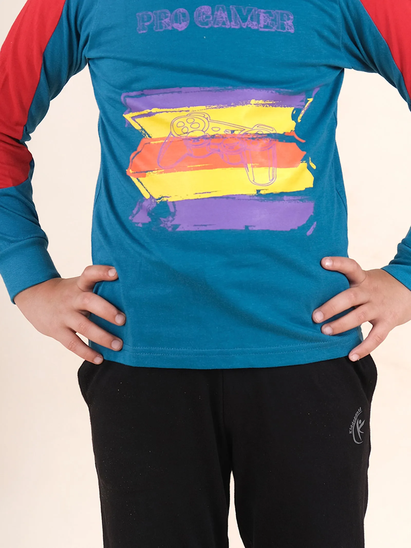 Boys Cotton Full Sleeves Printed Tee With Joggers Set