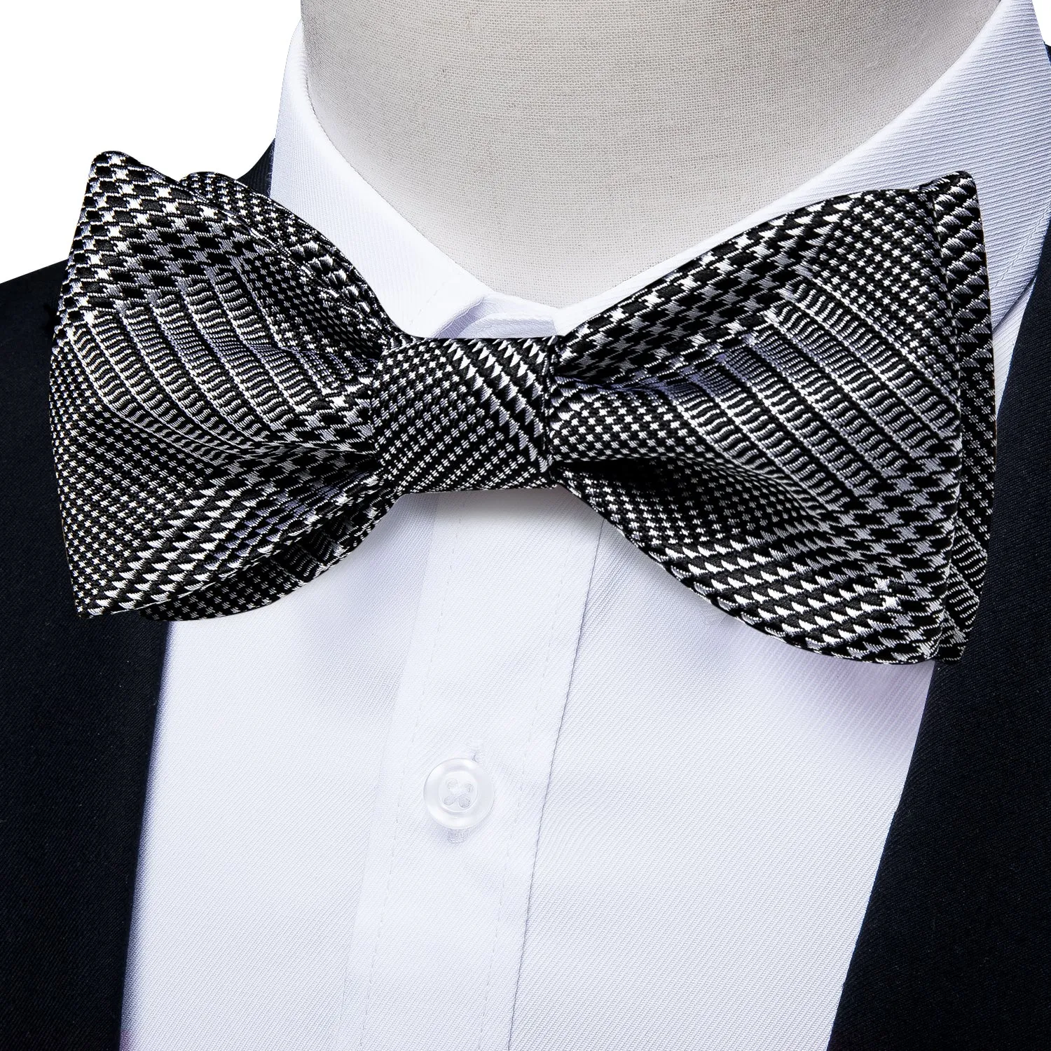 Novelty Houndstooth Self-Bowtie Pocket Square Cufflinks Set